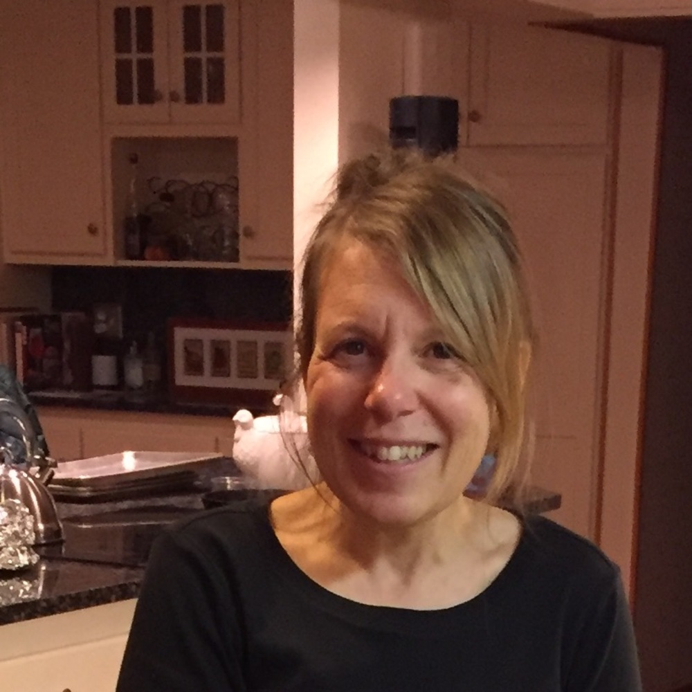 Meet your Posher, Lisa